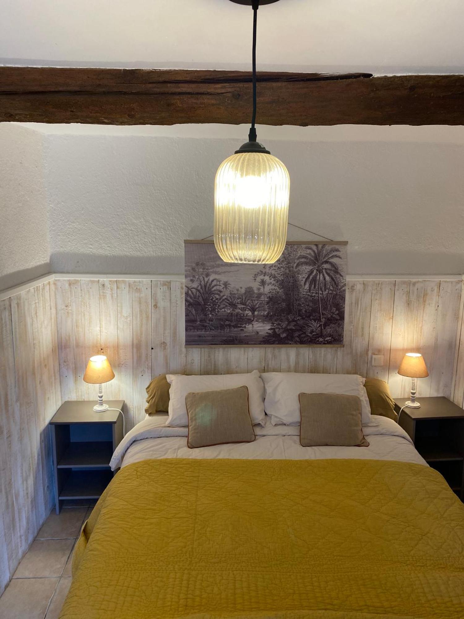 Вилла La Magnanerie En Provence Niozelles Экстерьер фото
